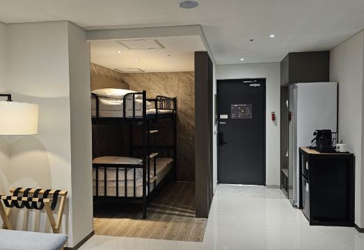 [체스터톤스 경주의 실내 키즈 트램폴린 시설]