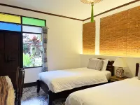 Pao Come Boutique House - Guest houses
