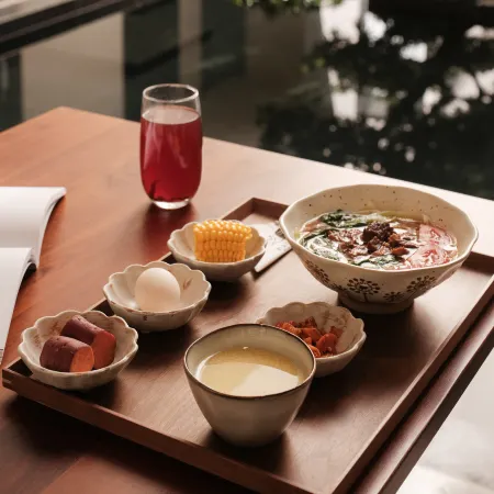 Wolan Yinshe Hotel (Dali Ancient Town Branch)