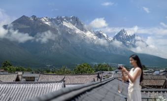 37 Courtyard｜Panorama Jade Dragon Mountain Heritage Art Lodge(Baisha Ancient Town)