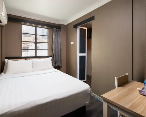 The Quay Hotel Bugis Отели рядом с достопримечательностью «Торговый центр Golden Mile Complex»