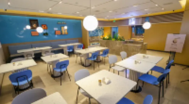 如家飯店·neo（瀋陽中街故宮小河沿早市店）