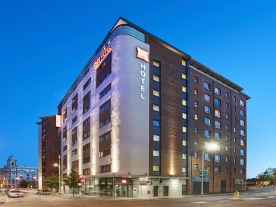 Ibis Belfast City Centre