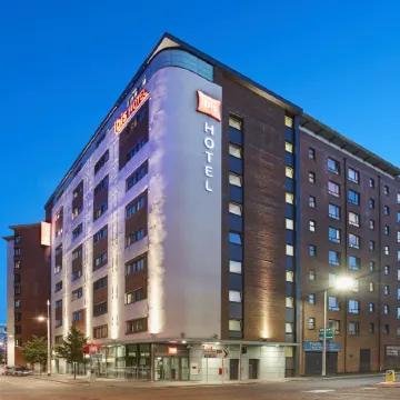 Ibis Belfast City Centre Отели рядом с достопримечательностью «Титаник Белфаст»