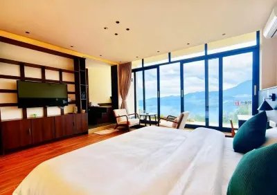 Yuanyang Lingshang Renjia Homestay Hotels near Mali Village Terraced Field