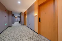 Binjiang Hotel (Wanshang City Plaza) Hotels in Yongfeng