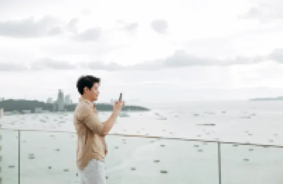 芭堤雅假日酒店