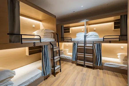 HUXULI Отели рядом с достопримечательностью «Wuhan Yangtze River Bridge»