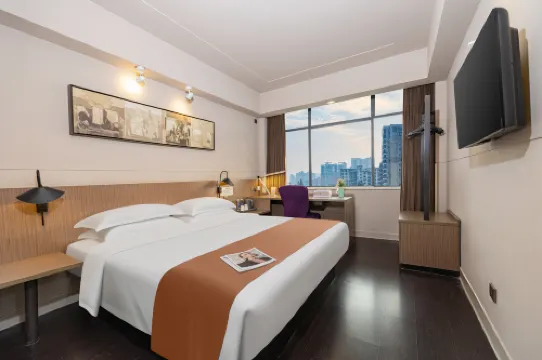 Huake Jiacheng Hotel (Xiangyang Railway Station)