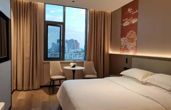 黃石海觀山大酒店（摩爾城購物中心店）