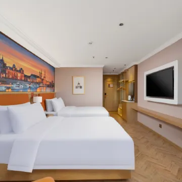 Yalinhemei Airport Hotel (Binhai International Airport Subway Station)