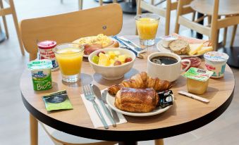 B&B HOTEL Cergy Saint-Christophe Gare