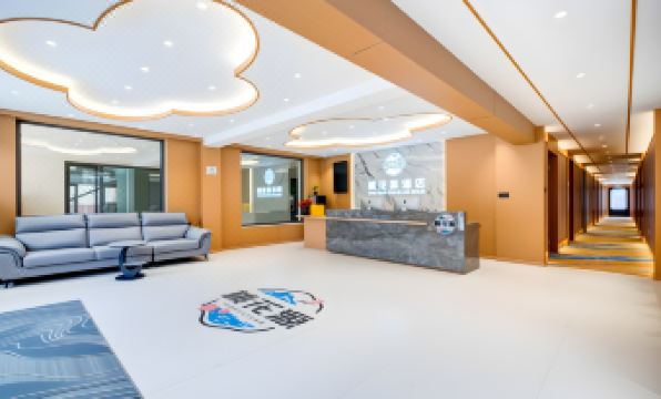 Peach Blossom Spring · Hotel (Xuexiang Xueyun Street Branch)