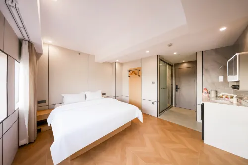 Prime Pazhou Aparthotel (Guangzhou Pazhou Exhibition Center) - piscina
