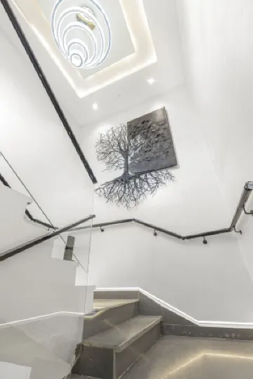 TIDE' HOTELS AND RESORTS LTD