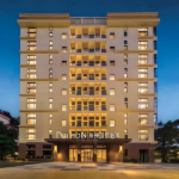 Boton International Apartment (Yangjiang City Government Service Center Yuanyang Lake Park Branch) Hotel berhampiran Yangjiang Vocational and Technical College