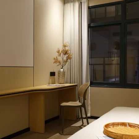 Chongqing Yixu·Qingyu Hotel (Jiefangbei Area/Hong Ya Dong) Hotels in Chongqing
