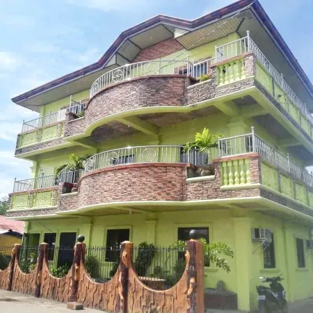 Helen Dino Transient House - Hundred Island PH