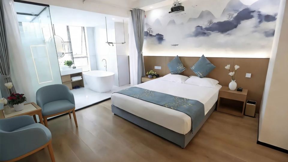 Jinglong Hotel