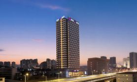 Echarm Plus Hotel (Nanning Railway Station Chaoyang Square)