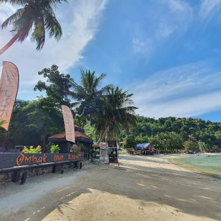 OMBAK DIVE RESORT