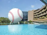 Fame Hall Garden Hotel - Luxury