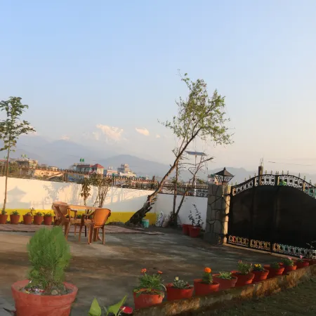 Annapurna Himdrishya Pokhara Homestay