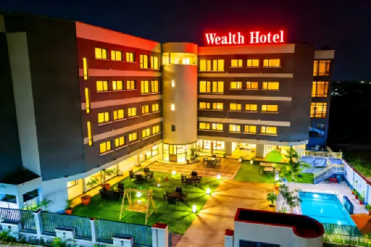 Wealth International Hotel (Ikeja Lagos  Mohammed Airport Branch  Three Meals and Transfer Service) Hôtels à : 