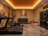 Lesu Yimeiqi Hotel (Nanchang Tengwang Pavilion Bayi Square) Hotels near Donghu