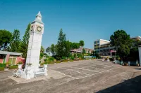 Breezehill Khao Kho Hotel - parkir