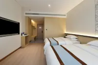 Yongding Longhu Grand Hotel