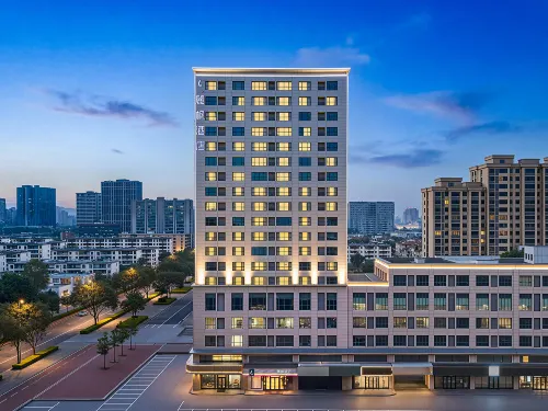 Lavande Hotel (Xingtai Future Plaza) - 3-Star