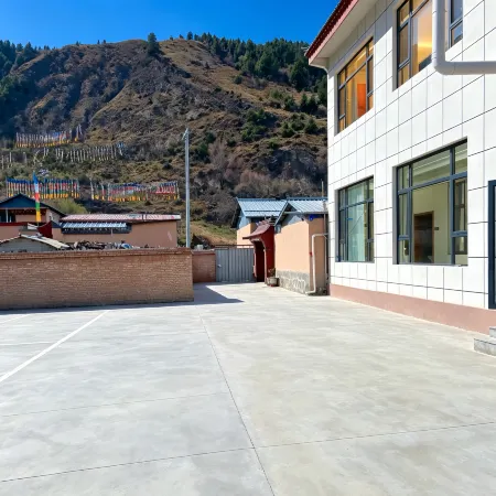 Yonglan Homestay