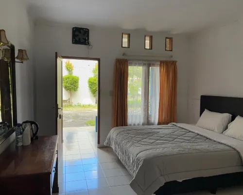 Sanggam Aek Sere Hotels in Parapat