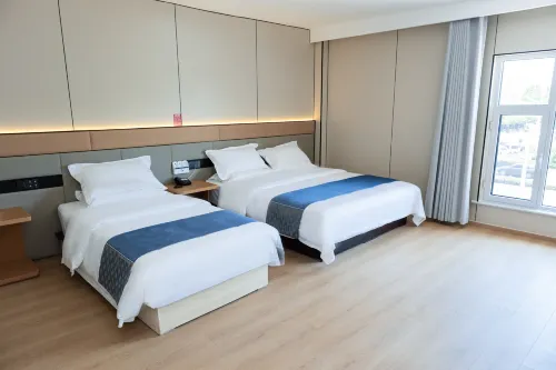 Taihe Business Hotel