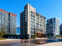 Borrman International Hotel（Anning Wuyue Plaza）