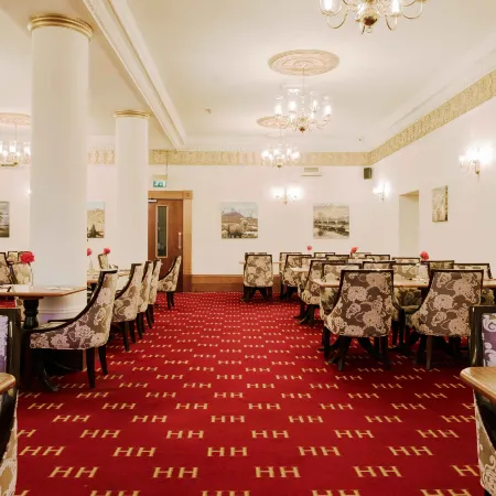Muthu Alexandra Hotel