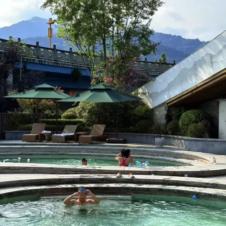 WINGATE BY WYNDHAM EMEISHAN SCENIC SPOT