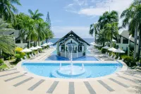 Acuatico Beach Resort