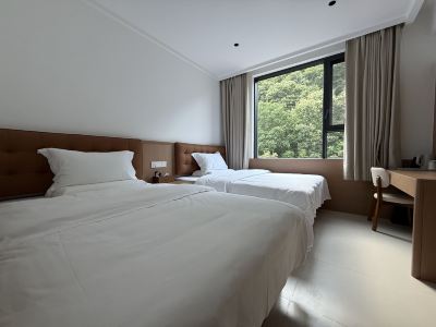 Foping Shanyue Xiju Homestay