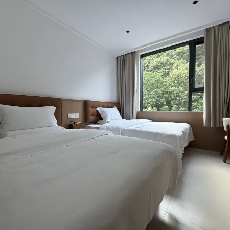 Foping Shanyue Xiju Homestay