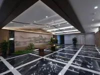 Huoshan Junlin Hotel