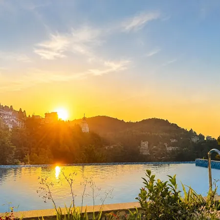 Fuzhou Guling Guxing Wangyue Hotel (Liushanwang Park)