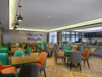 Country Inn & suites by Radisson((Lingnan Xintiandi Branch, Foshan Zumiao Subway Station) - Airport Shuttle