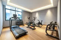 YI SELECT Hotel (Hangzhou Qiandao Lake Scenic Area Intime City Branch) - parking