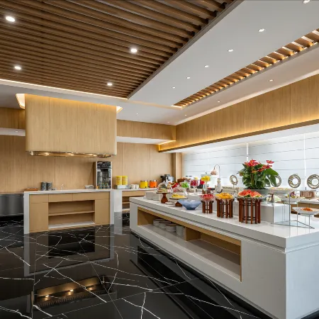 Radisson Vega Hotel (Jingmen Duodao High-Tech Zone)