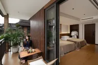 Yunzong Shanzhu · Villa Resort Villa (Dai Ethnic Ancient Town) - parking