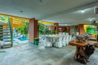 Yahweh's Spring Retreat and Resort Pansol Laguna - breakfast