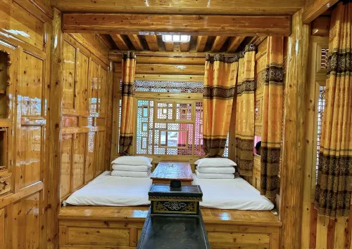 Hezuo Ruishan Homestay - 2-Star