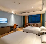 Xingtu Yashe Hotel (Huizhou College Yanda Avenue) - Parking